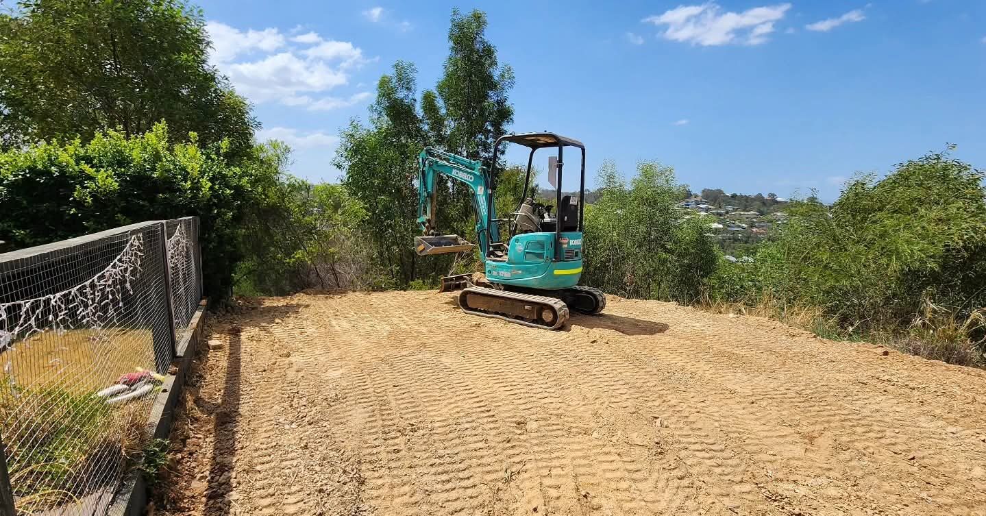 Ormeau Hills Backyard Cut, Fill & Level