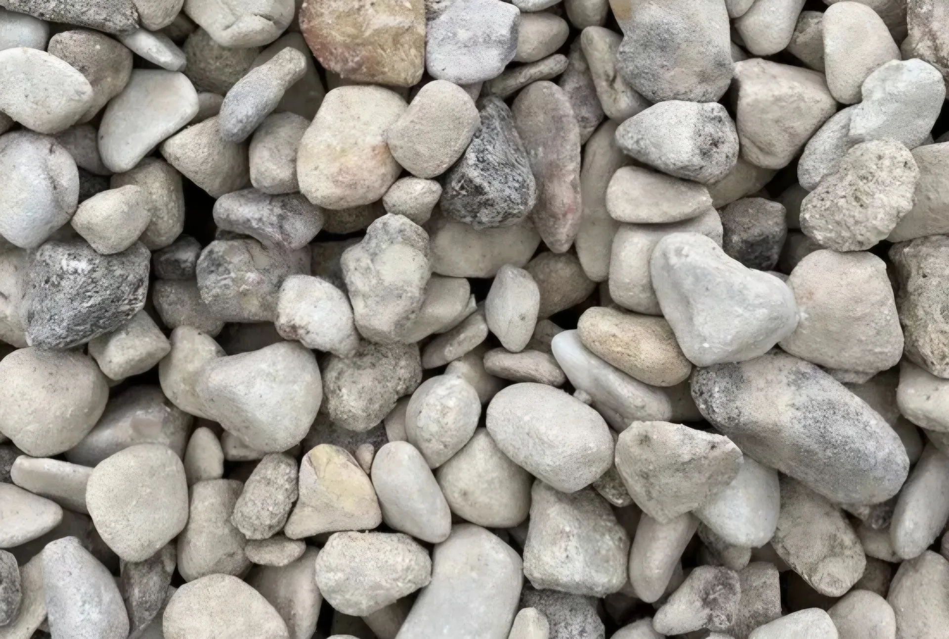20-50mm Sollid Gold tumbled sandstone Gold Coast